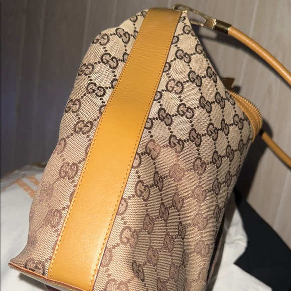 Authentic Gucci Bag Monogram Shoulder Bag - Picture 14 of 14